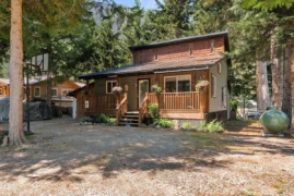 71777 Meadow Road, Hope, BC