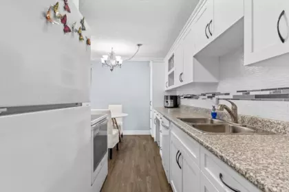 Breakfast Nook Photo of 202 9175 Mary Street, Chilliwack, BC
