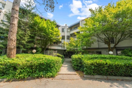302 5800 Cooney Road, Richmond, BC, Richmond — Apartment/Condo for sale