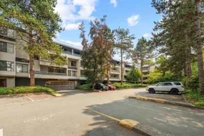 302 5800 Cooney Road, Richmond, BC, Richmond — Apartment/Condo for sale
