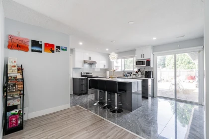 Breakfast Nook Photo of 2714 Parkway Drive, Surrey, BC