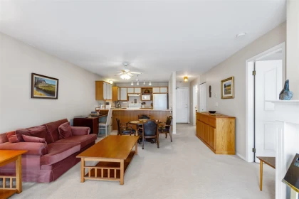 103 45660 Knight Road, Chilliwack, BC, Chilliwack — Apartment/Condo for sale