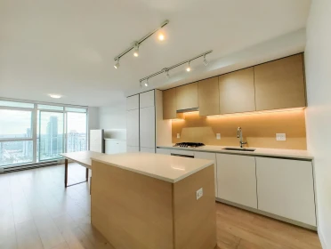 2503 652 Whiting Way, Coquitlam, BC, Coquitlam — Apartment/Condo for sale