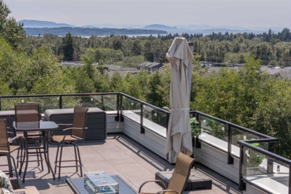 231 2218 Oak Meadows Drive, Surrey, BC, Surrey — Townhouse for sale