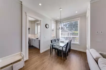 Laundry Room Photo of 8906 134a Street, Surrey, BC
