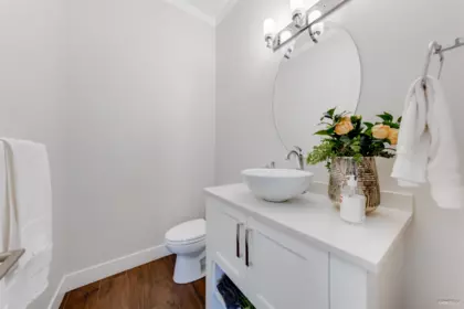 Mudroom Photo of 8906 134a Street, Surrey, BC