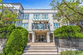 403 106 W Kings Road, North Vancouver, BC