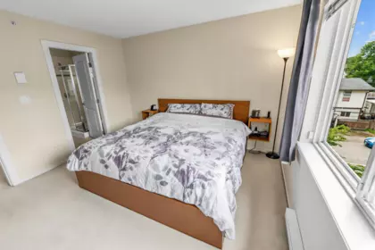 Bedroom 3 Photo of 1 2495 Davies Avenue, Port Coquitlam, BC