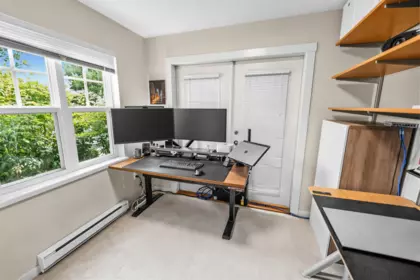 Mudroom Photo of 1 2495 Davies Avenue, Port Coquitlam, BC