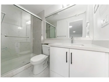 Hallway Photo of 14927 Kew Drive, Surrey, BC