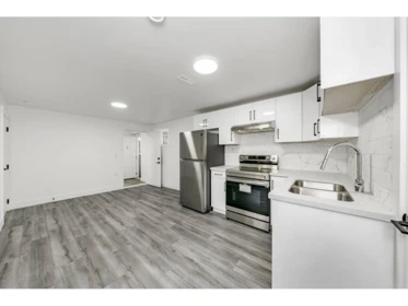 Mudroom Photo of 14927 Kew Drive, Surrey, BC