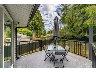 Outdoor Kitchen Photo of 14927 Kew Drive, Surrey, BC