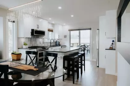 Kitchen Island Photo of 3302 274a Street, Langley, BC