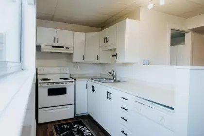 Walk-In Closet Photo of 3302 274a Street, Langley, BC