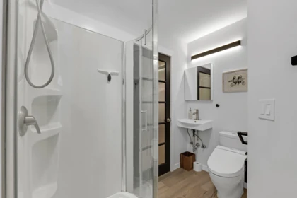 Primary Bathroom Photo of 9 2401 Mamquam Road, Squamish, BC