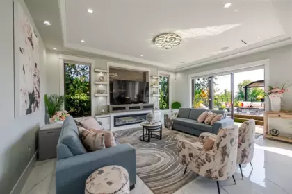 Breakfast Nook Photo of 12862 54a Avenue, Surrey, BC