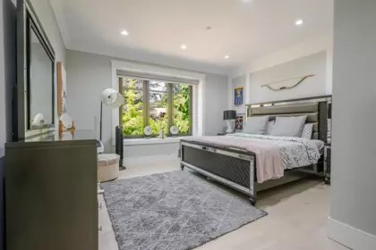 Hallway Photo of 12862 54a Avenue, Surrey, BC