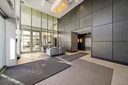 807 2200 Douglas Road, Burnaby, BC, Burnaby — Apartment/Condo for sale