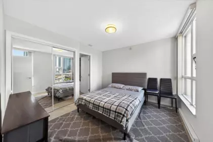 Loft / Bonus Room Photo of 807 2200 Douglas Road, Burnaby, BC