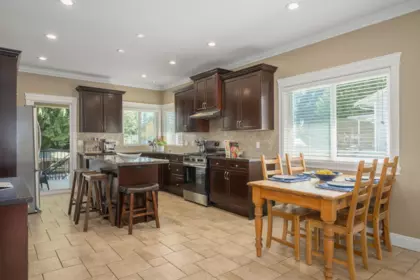 Breakfast Nook Photo of 825 Robinson Street, Coquitlam, BC