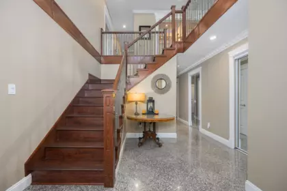 Entry Foyer Photo of 825 Robinson Street, Coquitlam, BC