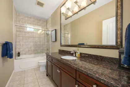 Office / Den Photo of 825 Robinson Street, Coquitlam, BC