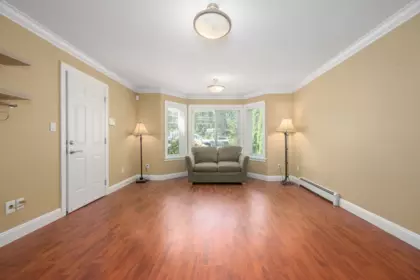 Staircase Photo of 825 Robinson Street, Coquitlam, BC