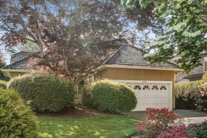1990 Ocean Wind Drive, Surrey, BC, Surrey — Single Family Residence for sale