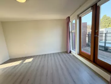 Walk-In Closet Photo of 6180 Oak Street, Vancouver, BC