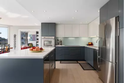 Kitchen Photo of 1001 1860 Robson Street, Vancouver, BC