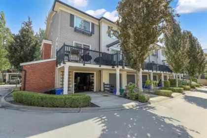 81 7233 189 Street, Surrey, BC, Surrey — Townhouse for sale