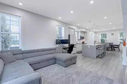 81 7233 189 Street, Surrey, BC, Surrey — Townhouse for sale