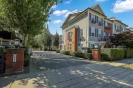 81 7233 189 Street, Surrey, BC