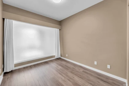 Entry Foyer Photo of 301 4479 W 10th Avenue, Vancouver, BC