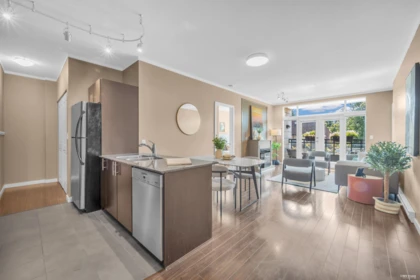 301 4479 W 10th Avenue, Vancouver, BC, Vancouver — Apartment/Condo for sale