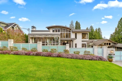 2052 Inglewood Avenue, West Vancouver, BC, West Vancouver — Single Family Residence for sale