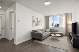 2101 520 Como Lake Avenue, Coquitlam, BC