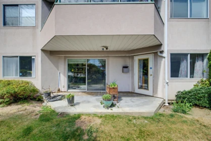 Front Yard Photo of 125 33175 Old Yale Road, Abbotsford, BC