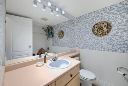 Hallway Photo of 125 33175 Old Yale Road, Abbotsford, BC