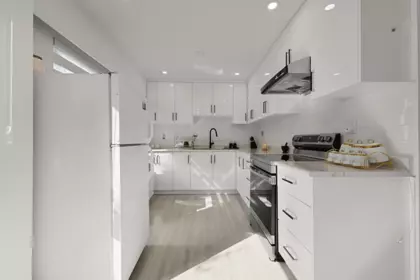 Dining Area Photo of 47 9378 122 Street, Surrey, BC