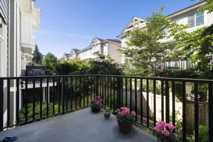 Breakfast Nook Photo of 23 8433 164 Street, Surrey, BC