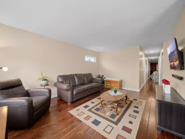 Primary Bedroom Photo of 17213 59a Avenue, Surrey, BC