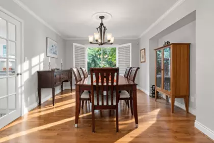 Kitchen Island Photo of 3373 Huntleigh Court, North Vancouver, BC