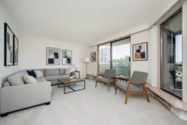 801 444 Lonsdale Avenue, North Vancouver, BC