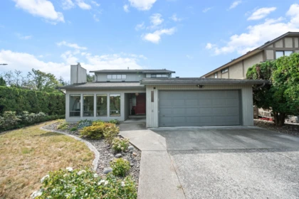 22110 Isaac Crescent, Maple Ridge, BC, Maple Ridge — Single Family Residence for sale