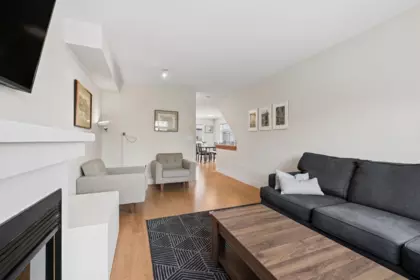 Breakfast Nook Photo of 119 16177 83 Avenue, Surrey, BC