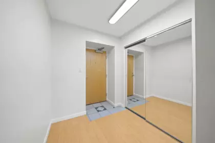 Hallway Photo of 1503 6088 Willingdon Avenue, Burnaby, BC