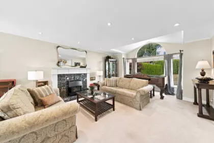 Living Room Photo of 3950 Sparrow Lane, North Vancouver, BC