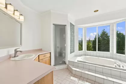 Loft / Bonus Room Photo of 3950 Sparrow Lane, North Vancouver, BC