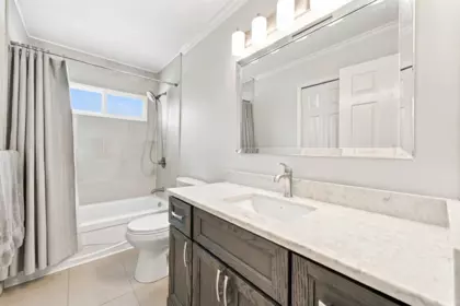 Mudroom Photo of 3950 Sparrow Lane, North Vancouver, BC